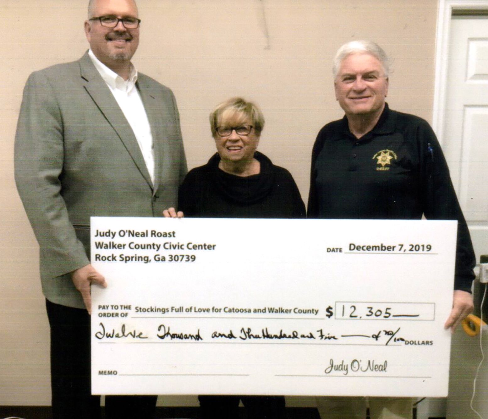 Roast raises $12,305 for Stocking Full of Love